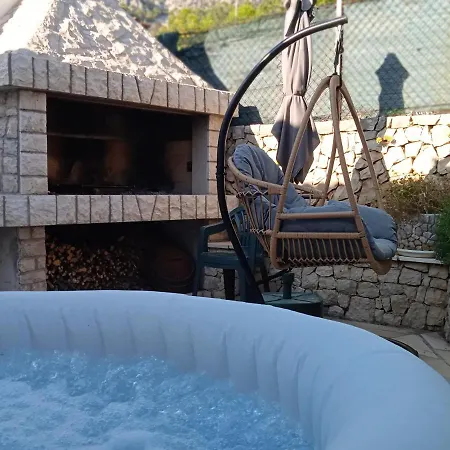 Apartmán Ana Zivogosce-apartment4 *