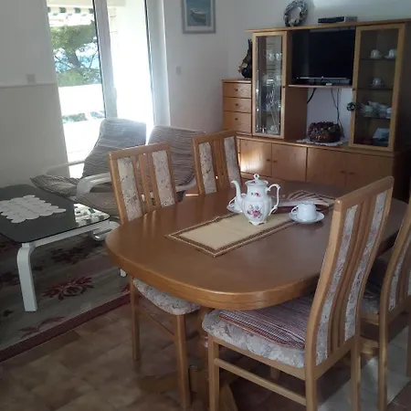Ana Zivogosce-apartment4