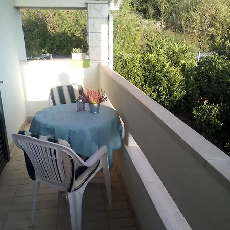 Apartmán Ana Zivogosce-apartment4 *